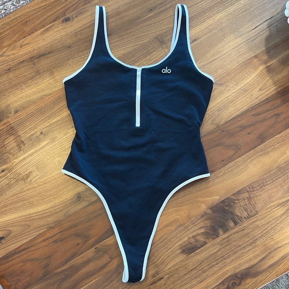 Alo supernova bodysuit. Size S